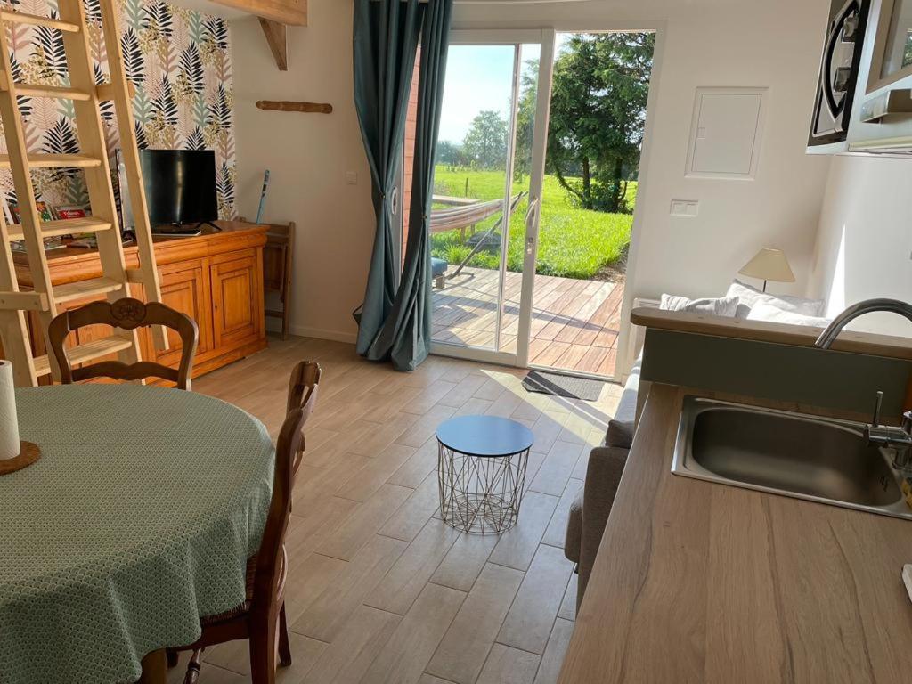 Eco-Gite A La Ferme D'Elles Saint-Andre-de-l'Epine 외부 사진